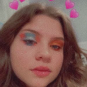 Meet your Posher, Kadee